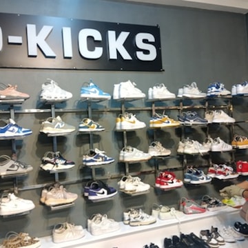 stores near me that sell jordans