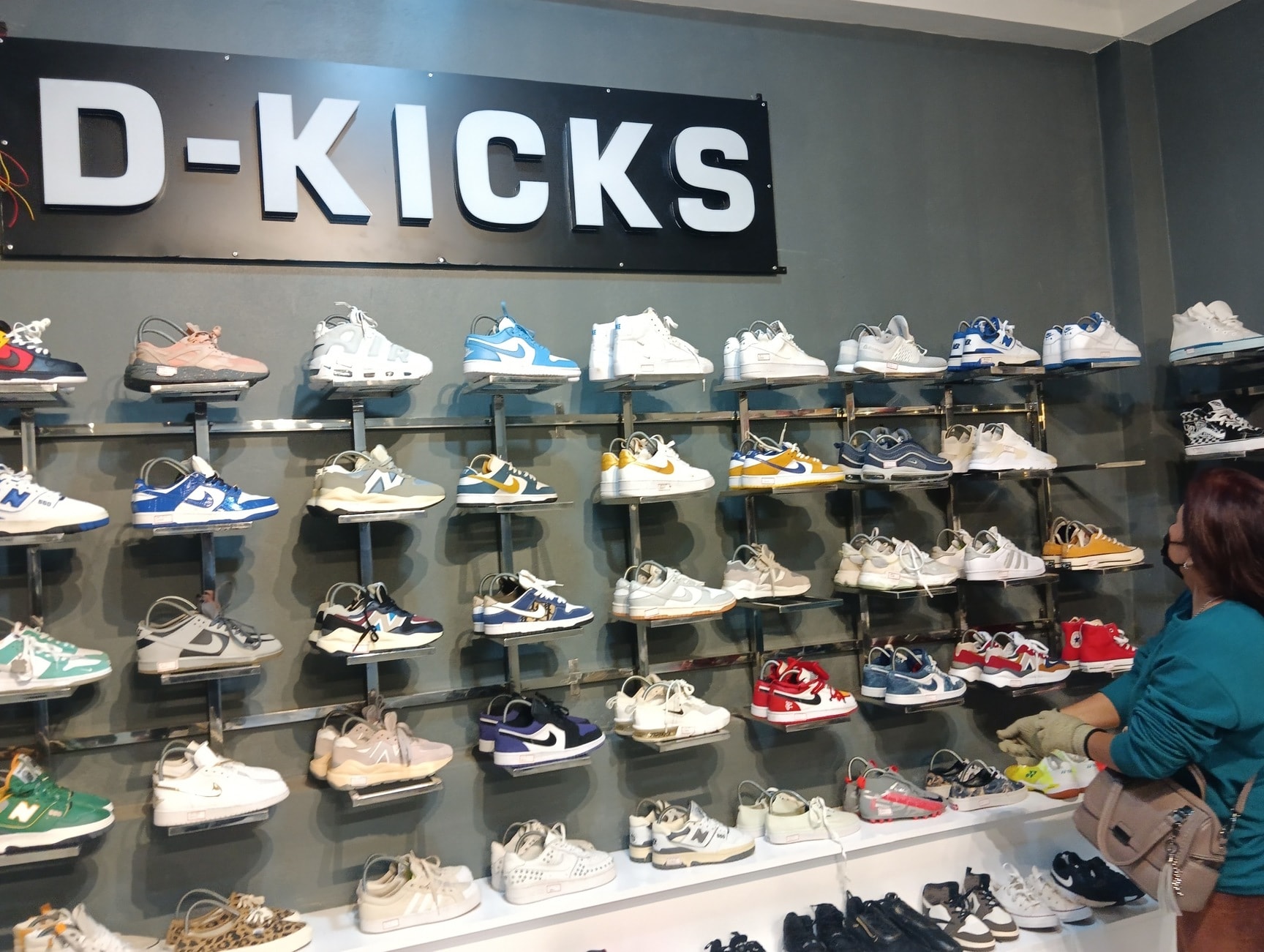 D Kicks in College Veng,Aizawl - Best Shoe Dealers near me in Aizawl -  Justdial