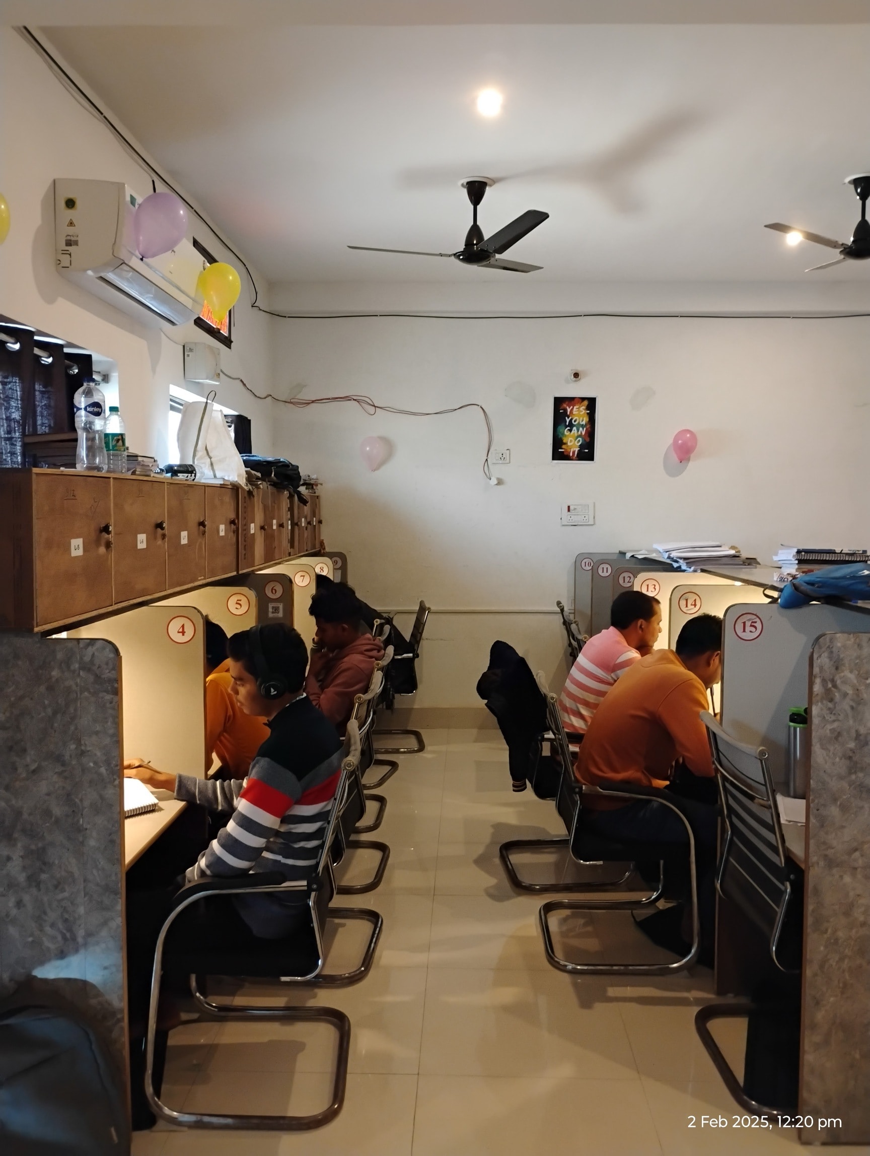 STUDY ZONE LIBRARY 6