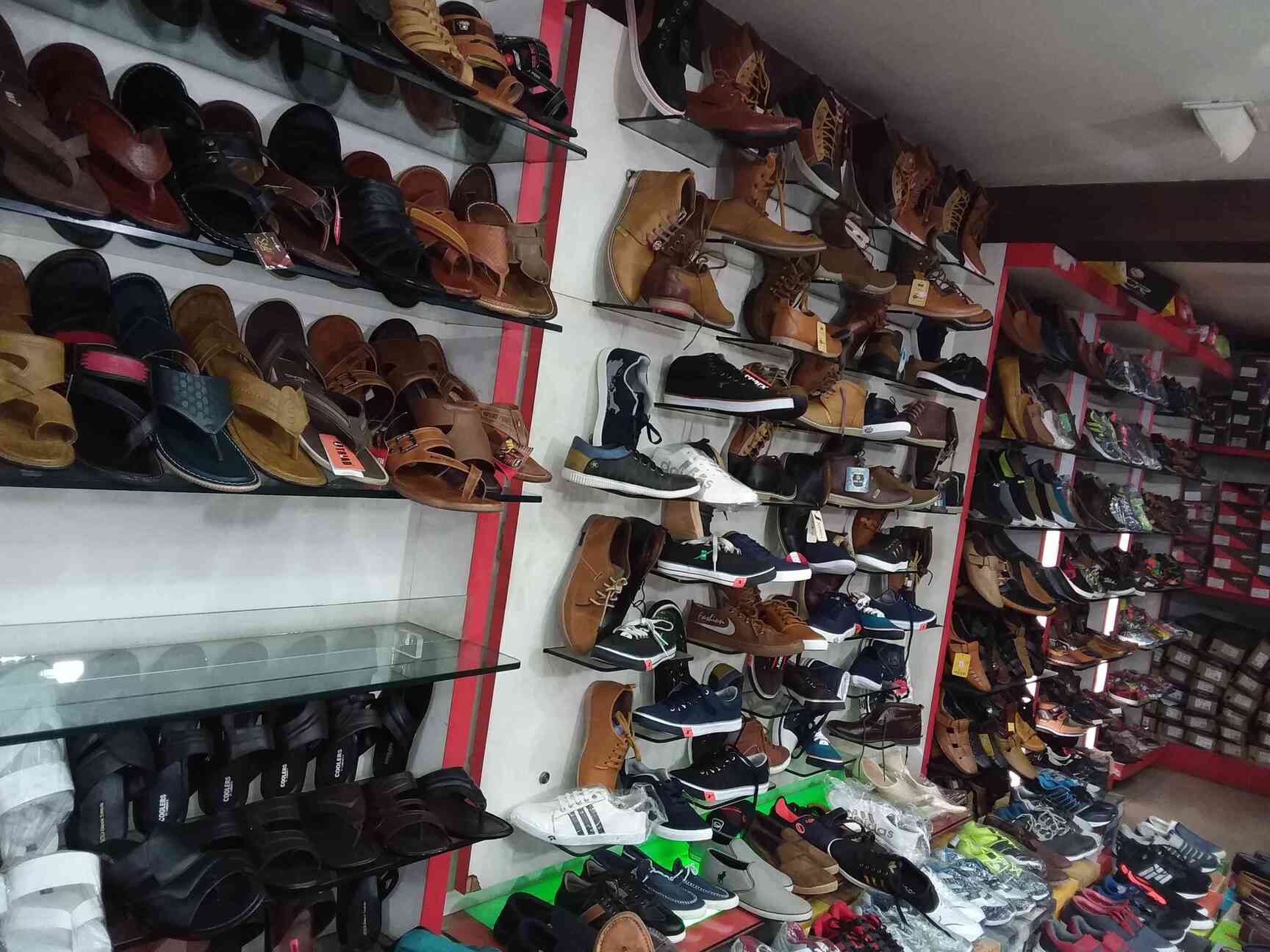 Feet World And Gift Centre in Marathahalli,Bangalore Best Shoe