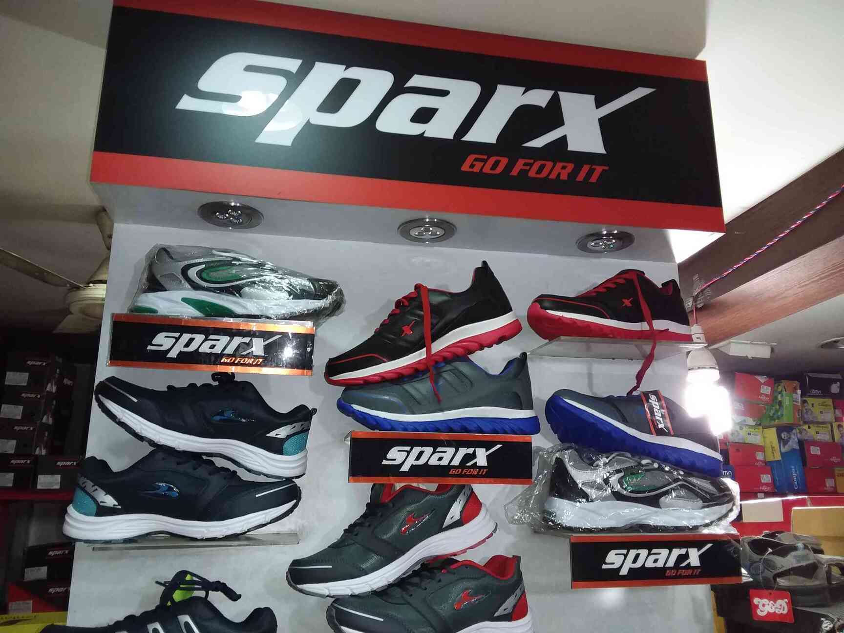 Feet World And Gift Centre in Marathahalli,Bangalore Best Shoe