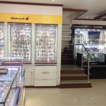 Titan showroom in jayanagar 4th block outlet