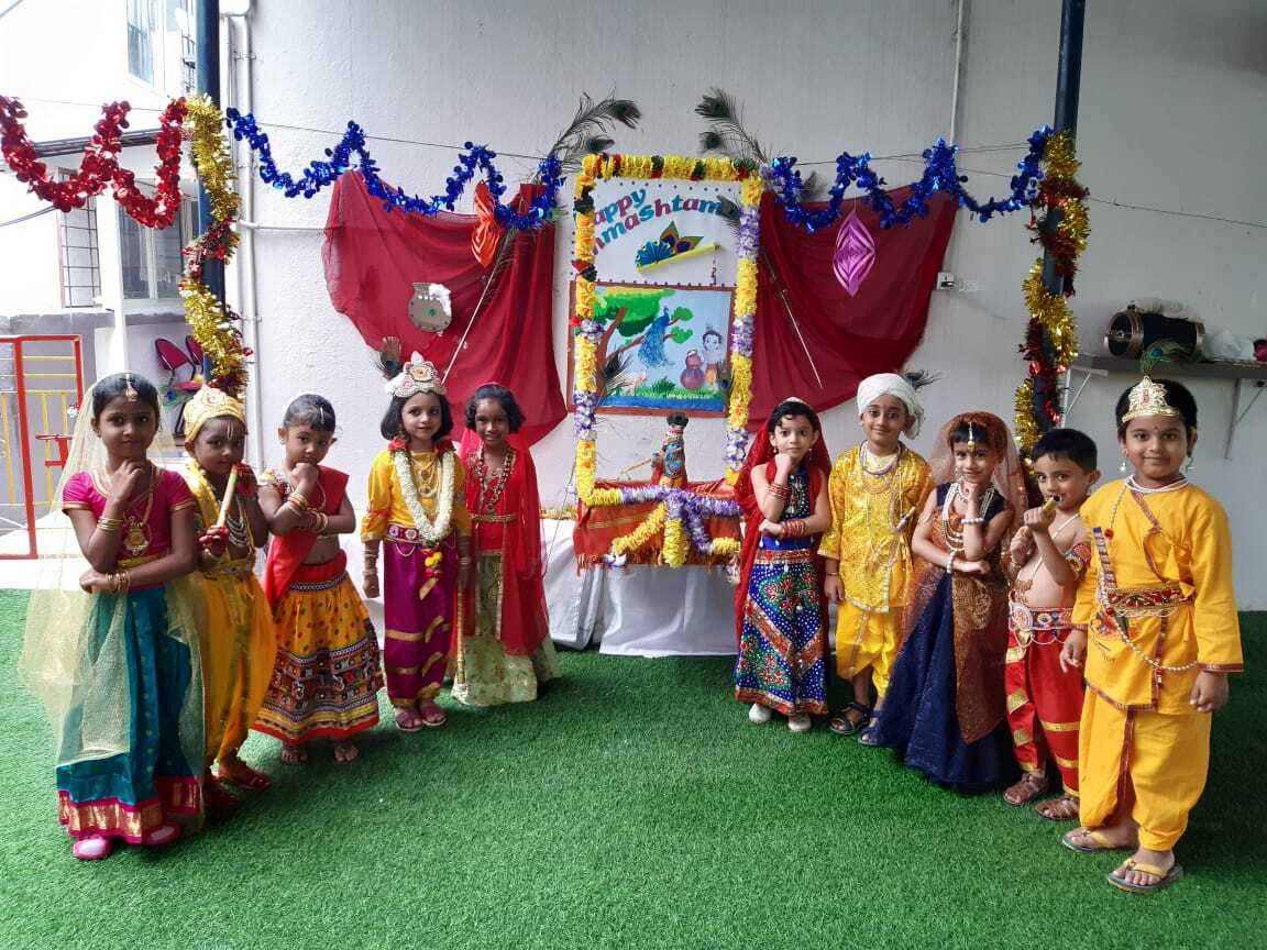 Sri Sri Ravishankar Bal Mandir in Jeevan Bima Nagar,Bangalore Best