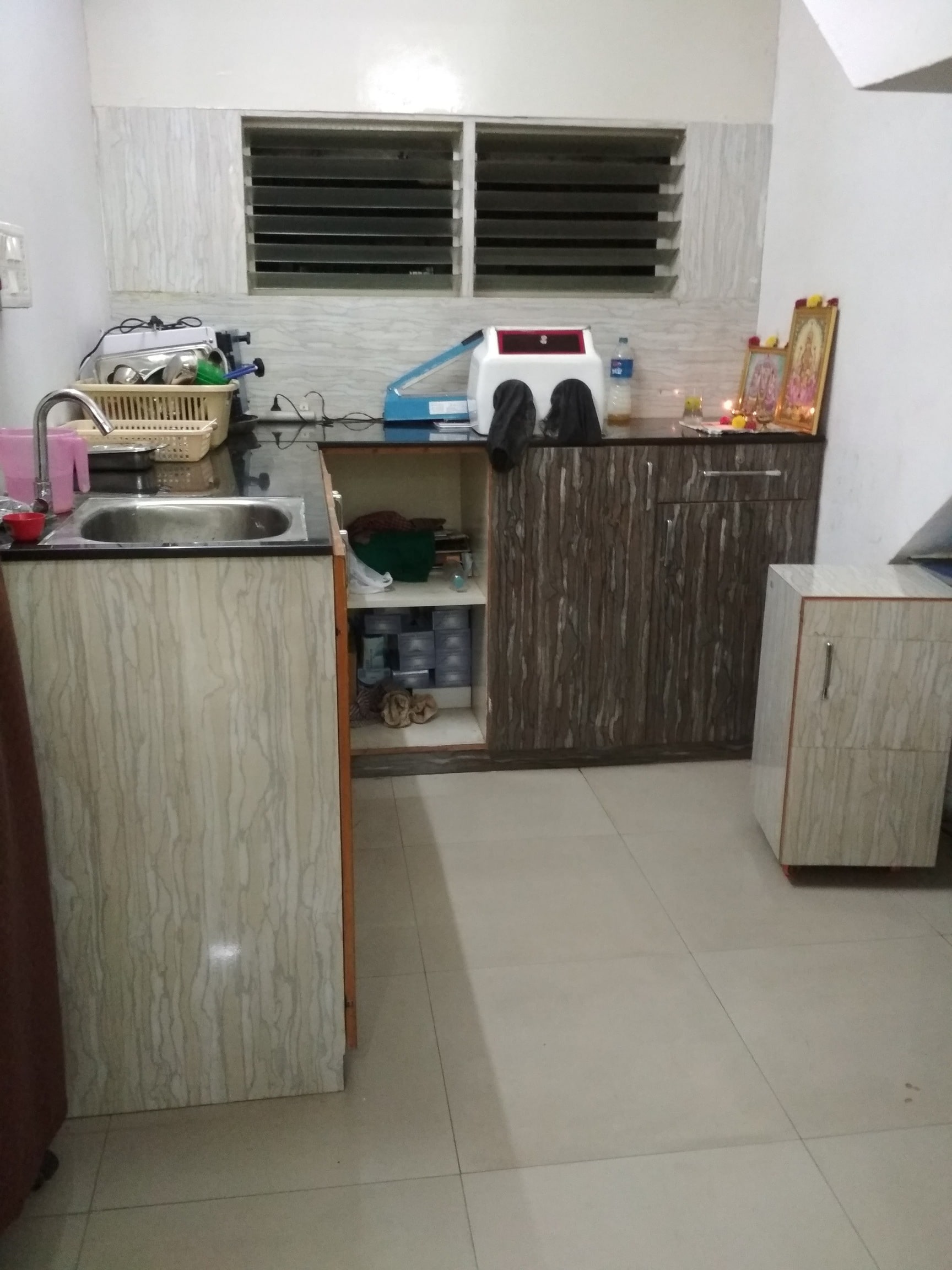 Srujan Dental Care Center in Padmanabhanagar,Bangalore Best Dental