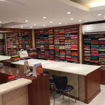 Temple silks and sarees jayanagar store