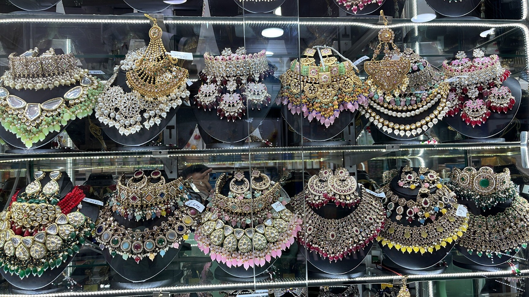 Select Emporium in Commercial Street,Bangalore Best Imitation