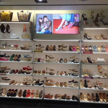 Mochi showroom near by me online