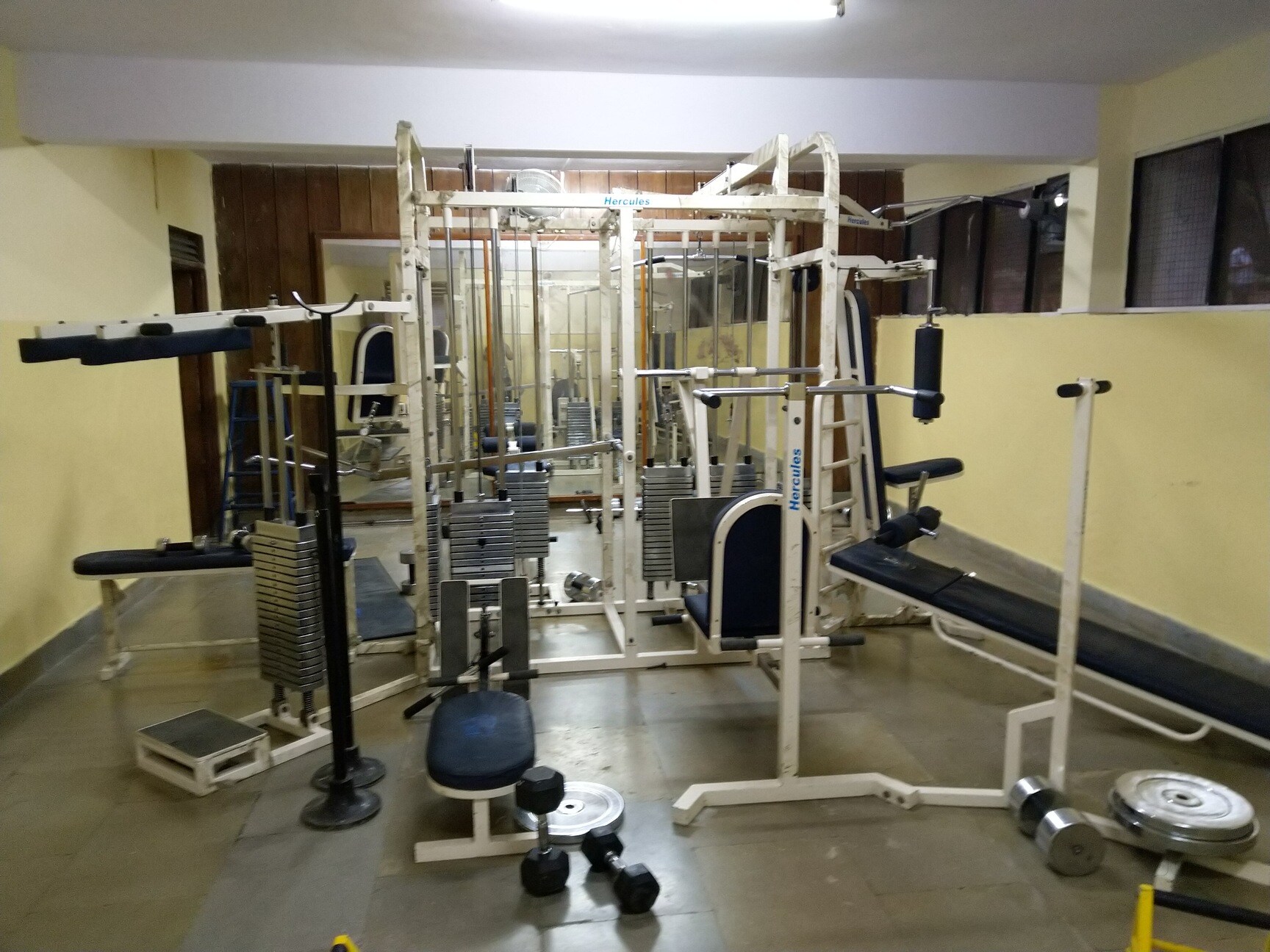 https://content.jdmagicbox.com/v2/comp/bangalore/a5/080pxx80.xx80.200703001909.n4a5/catalogue/bmsce-gym-basavanagudi-bangalore-gyms-4oxMP5sU5V.jpg?utm_source=chatgpt.com