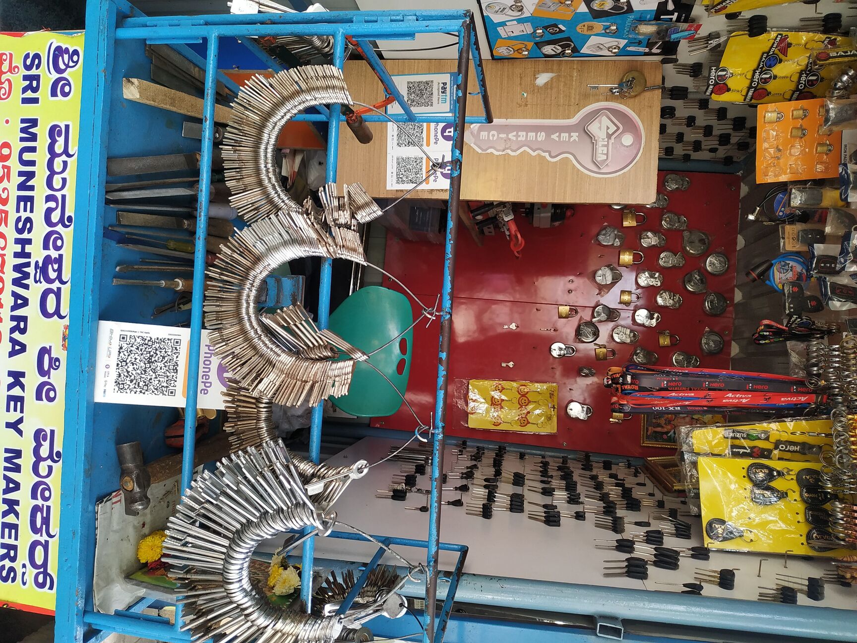 Sri Muneshwara Key Makers in Nagarbhavi,Bangalore Best 24 Hours