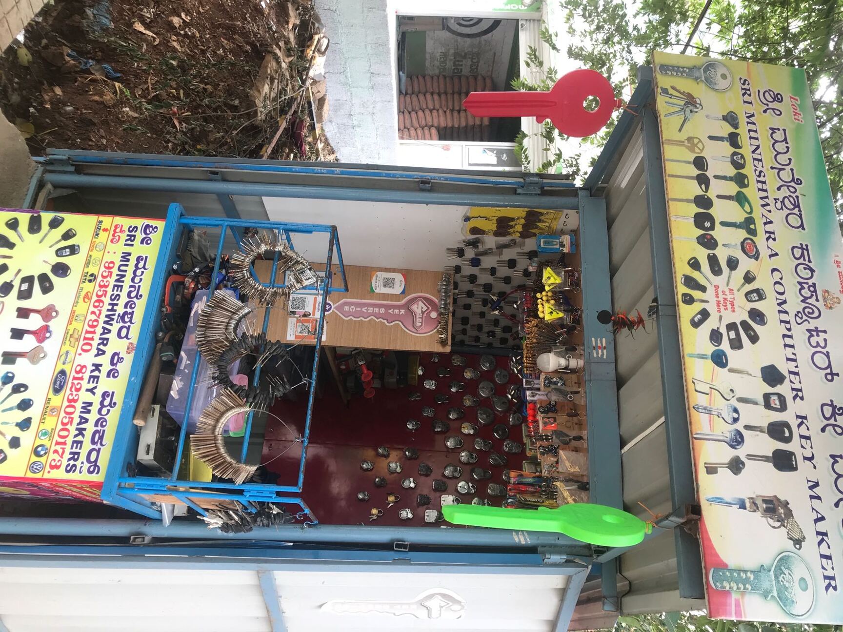 Sri Muneshwara Key Makers in Nagarbhavi,Bangalore Best 24 Hours