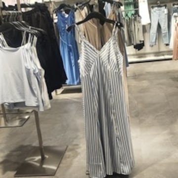 H M Nexus Shantiniketan Mall in Whitefield Bangalore H M Readymade Garment Retailers near me in Bangalore Justdial