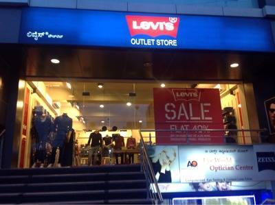 Levis vega city mall hotsell