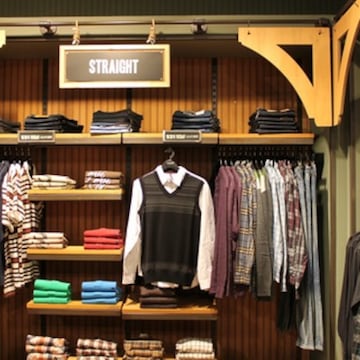 Levis phoenix mall discount