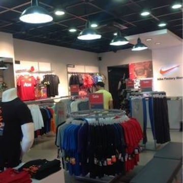 nike factory outlet hennur