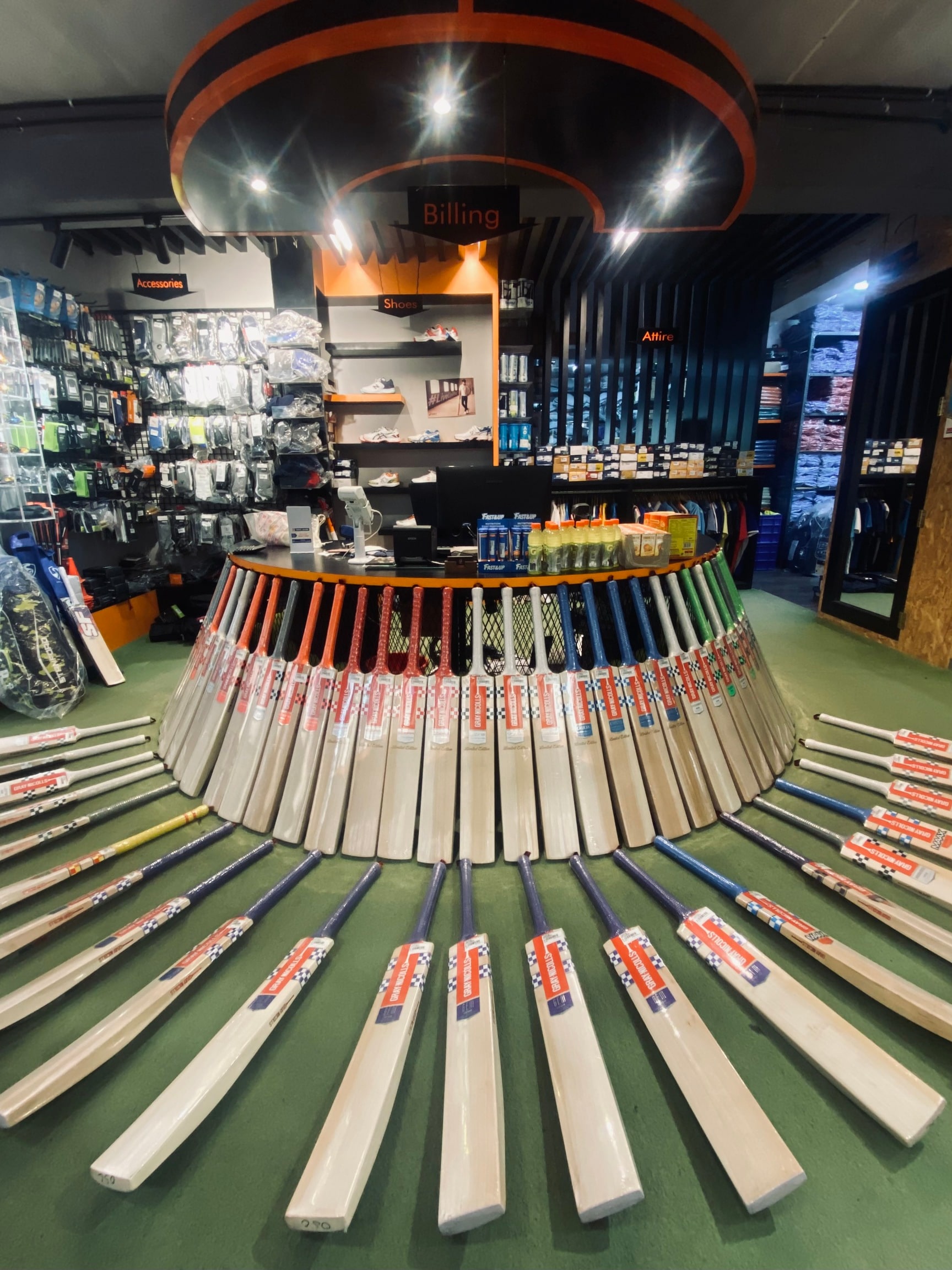 Top Cricket Kit Dealers in Majestic Best Cricket Set Dealers Bangalore Justdial