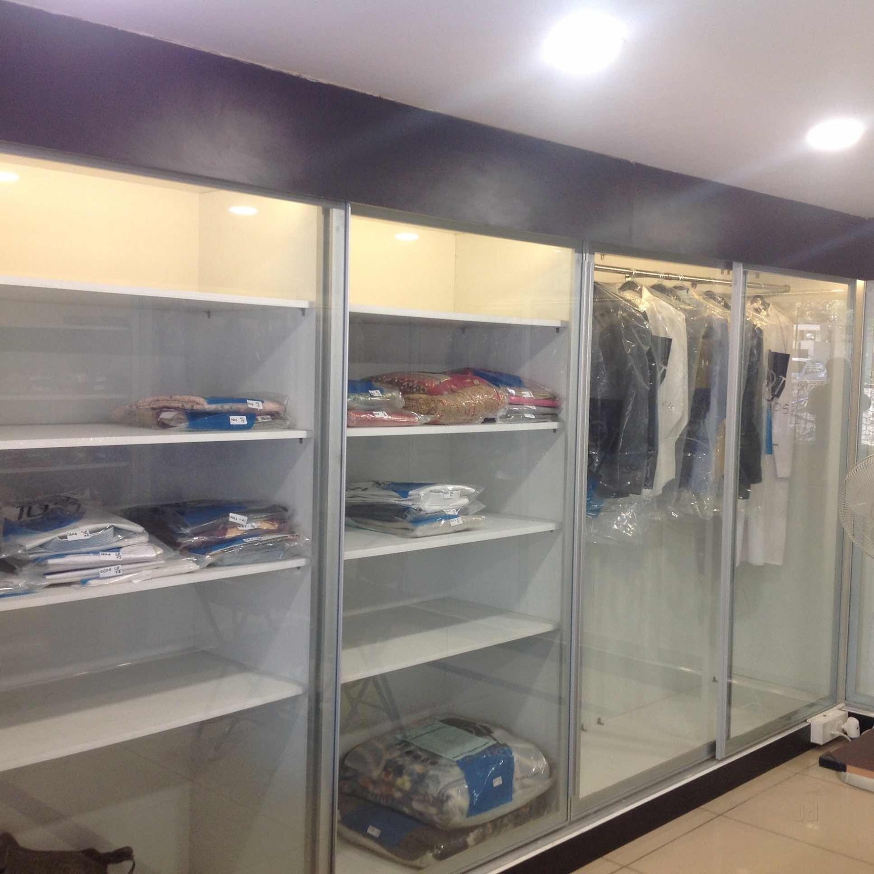 Master Dry Cleaners in Jayamahal Extension,Bangalore Best Dry