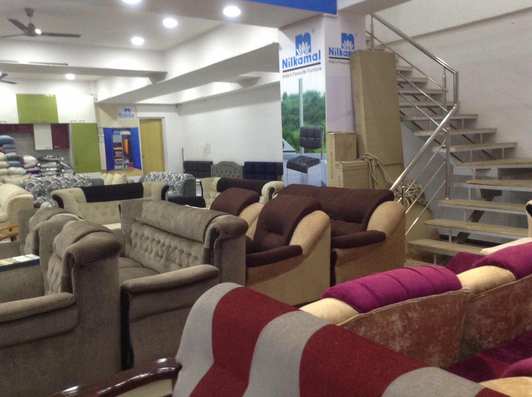Damro Furniture in OddarapalyaKengeri,Bangalore Best DARMOFurniture