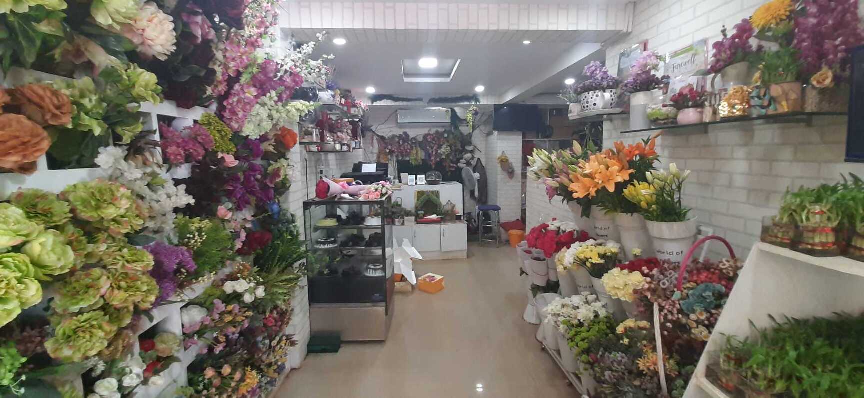 Ferns N Petals in Marathahalli,Bangalore - Best Cake Shops near me