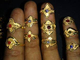 Moti jewellers banashankari shop
