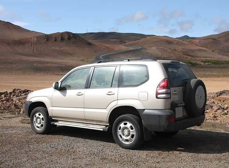 Shiva Car Rental in Marathahalli,Bangalore Best Toyota InnovaCar