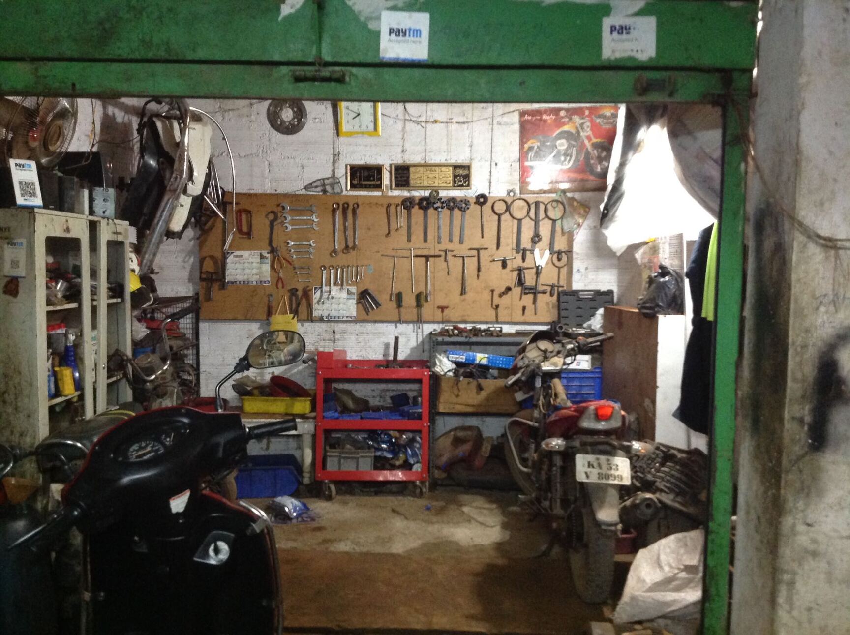 White Field Bike Point in Whitefield,Bangalore Best Motorcycle Repair