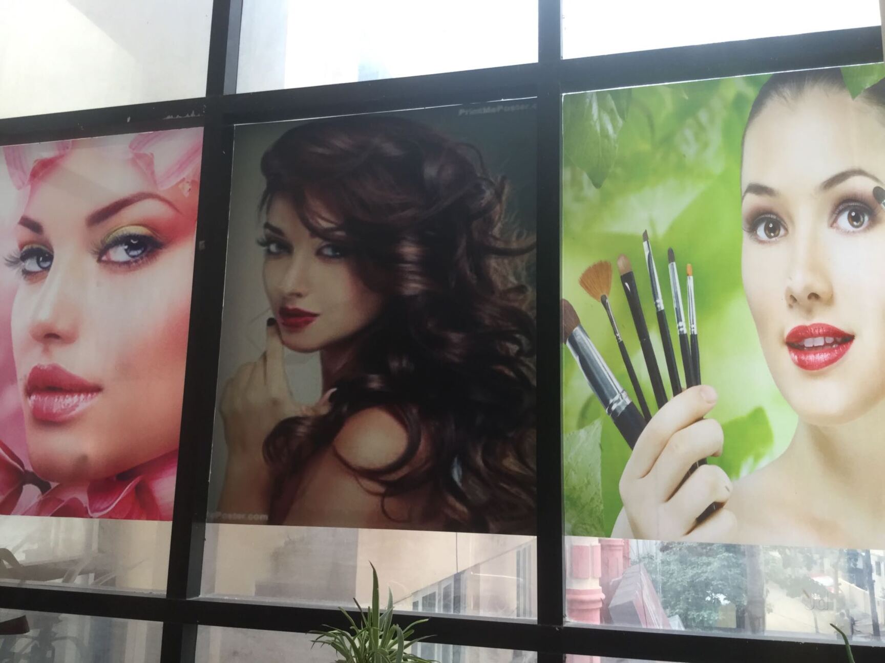 Tulips Beauty Parlour in Ganganagar,Bangalore Best Beauty Parlours in