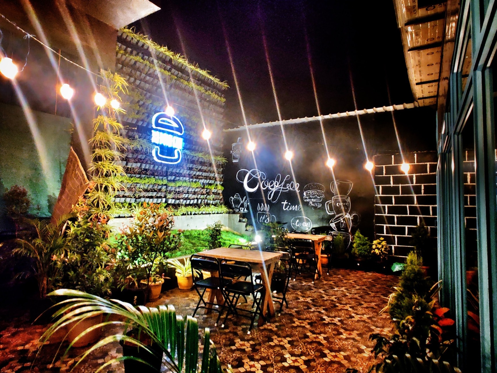 The Dome Cafe in Nagarbhavi,Bangalore Best Fast Food in Bangalore