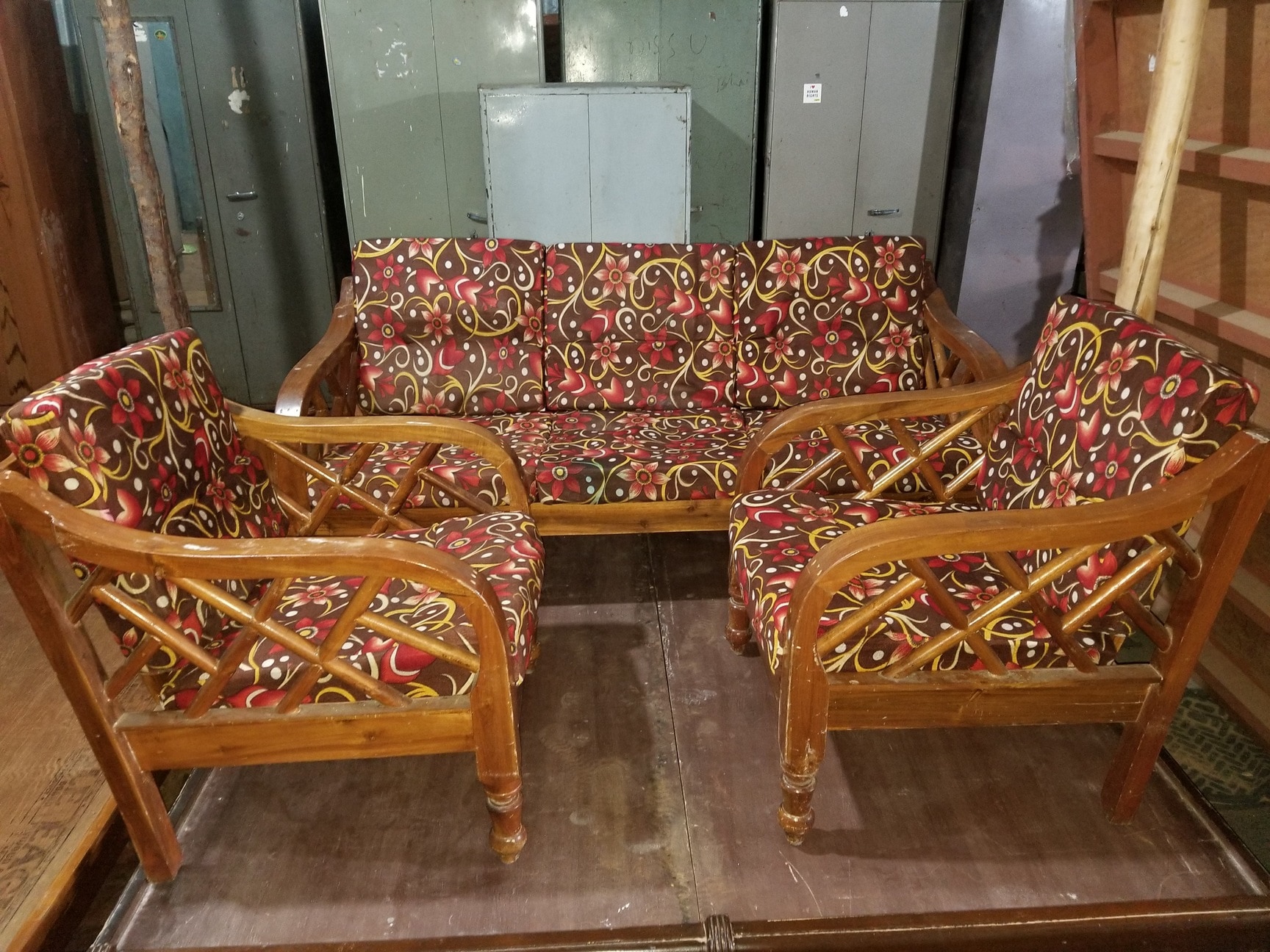 H A Furnitures in Kudlu,Bangalore Best Second Hand Furniture Buyers