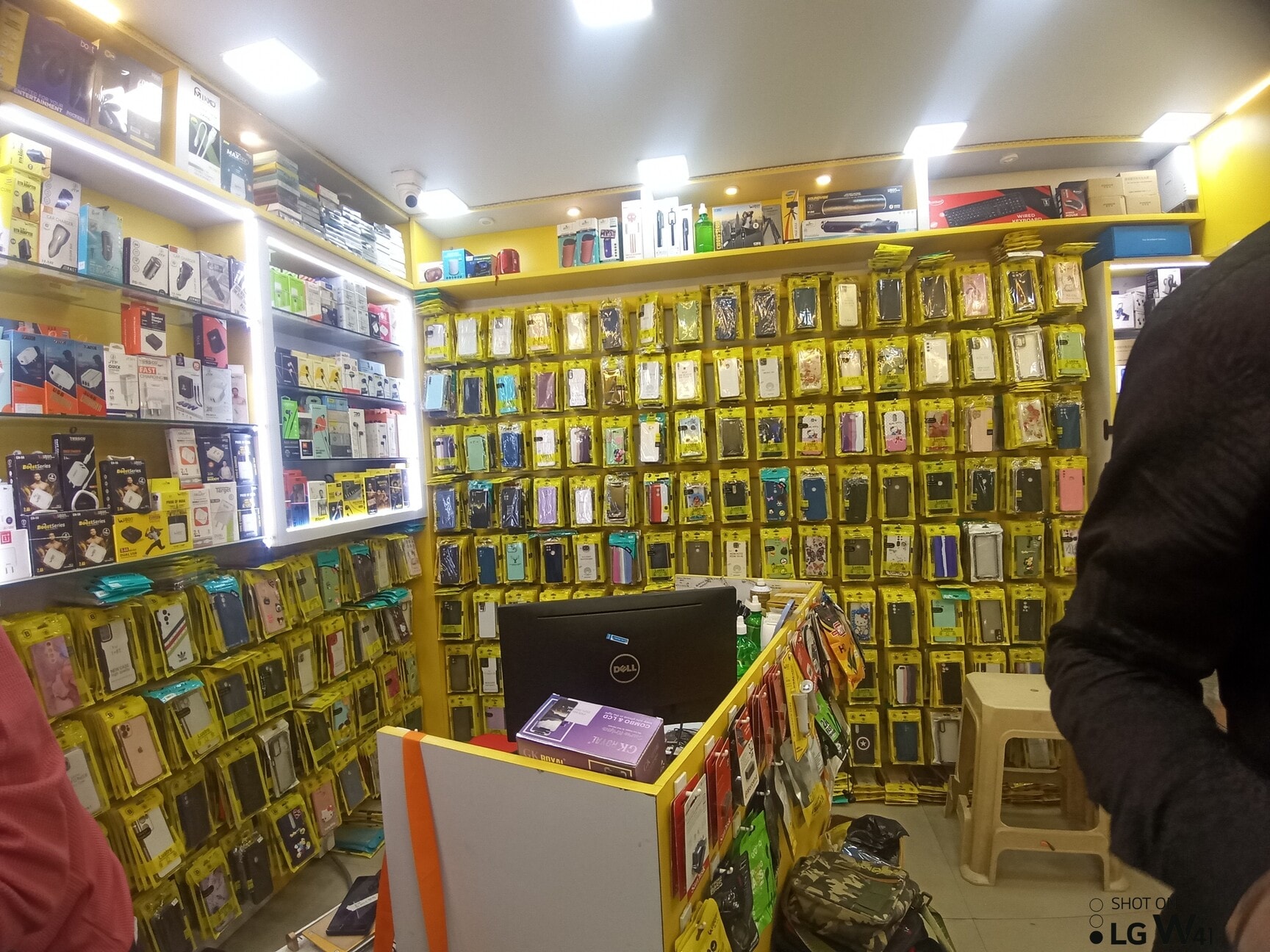 Mobile Maxx in Rajajinagar 4th Block,Bangalore Best Mobile Phone