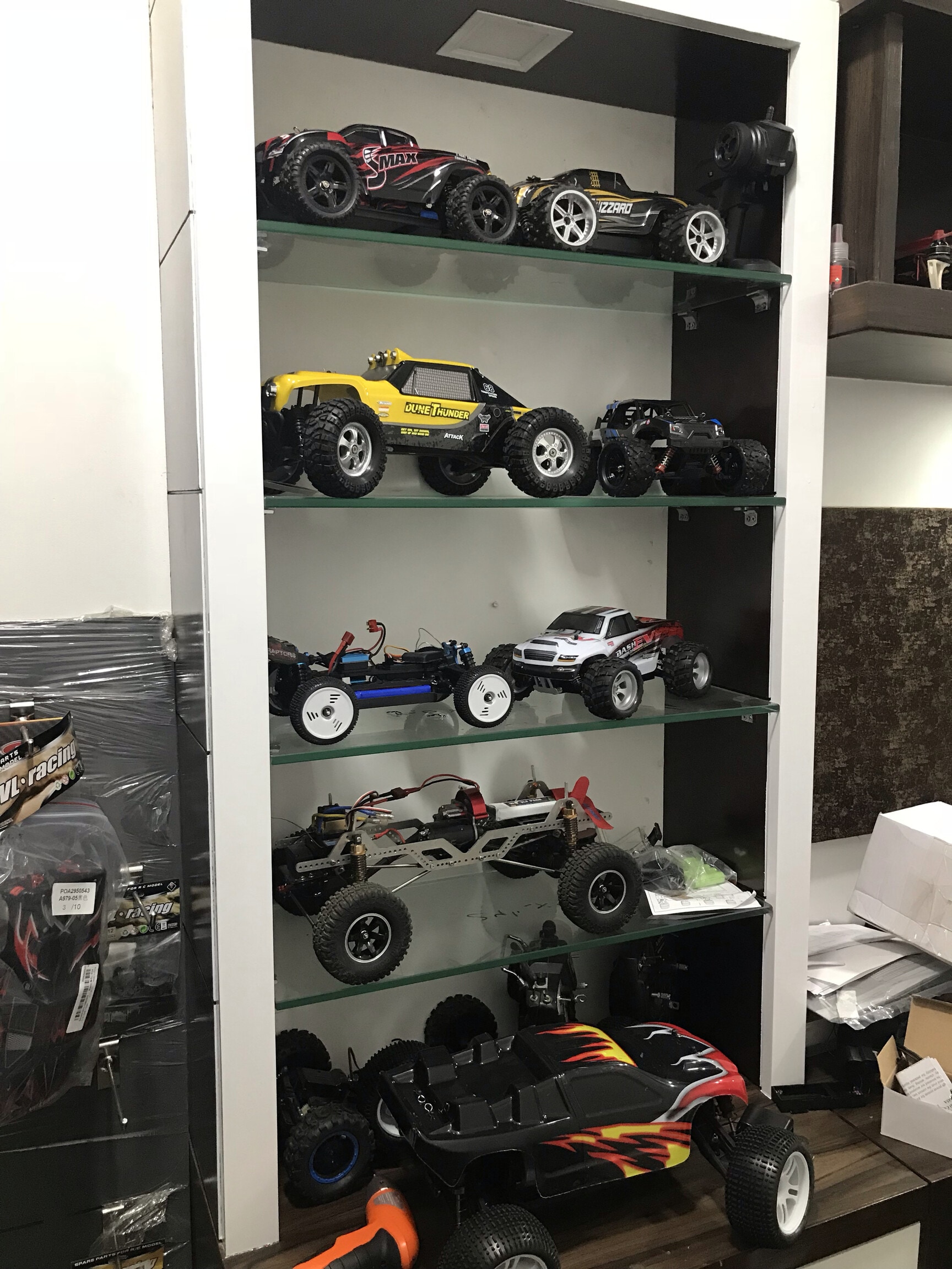 Rc cars store locations discount