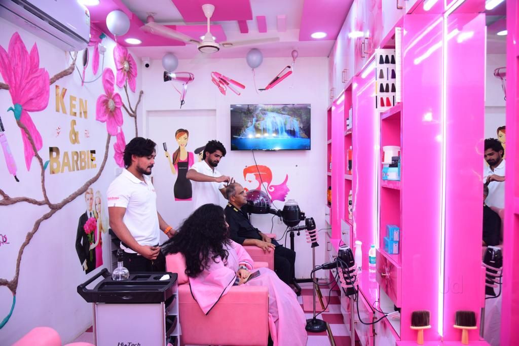 Barbie beauty lounge new arrivals