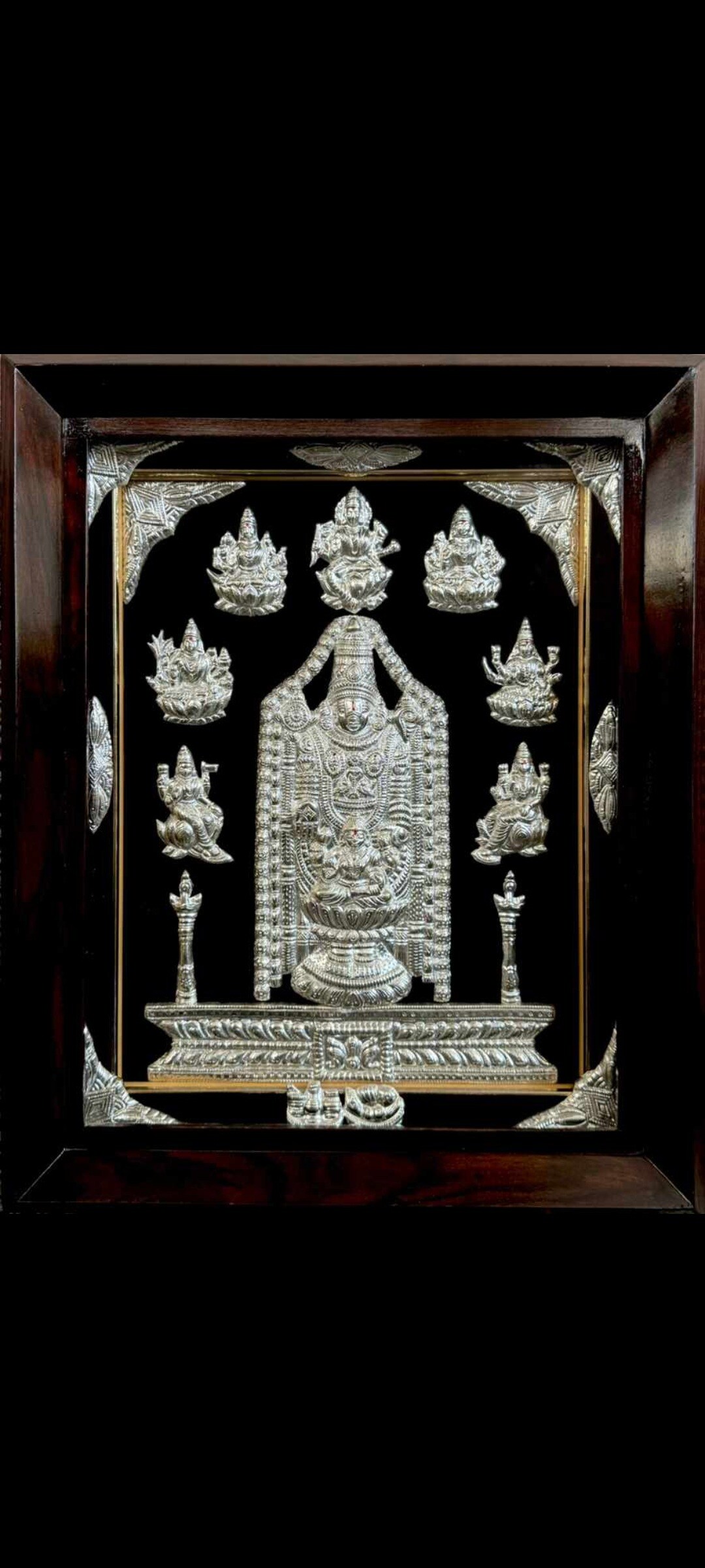 Harshita Frames in Balepetchickpet,Bangalore Best Photo Frame