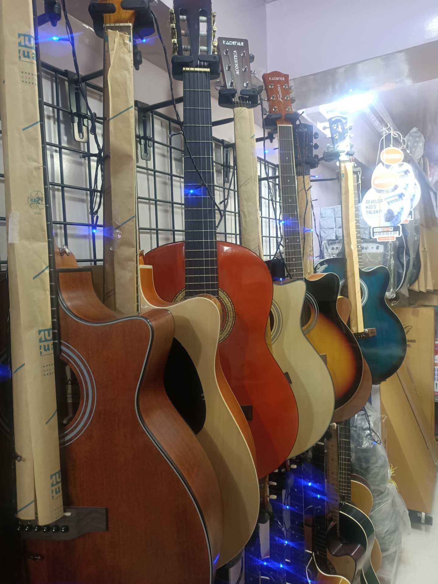 Bikoney 7-Holder Guitar Stand For Acoustic, Djibouti