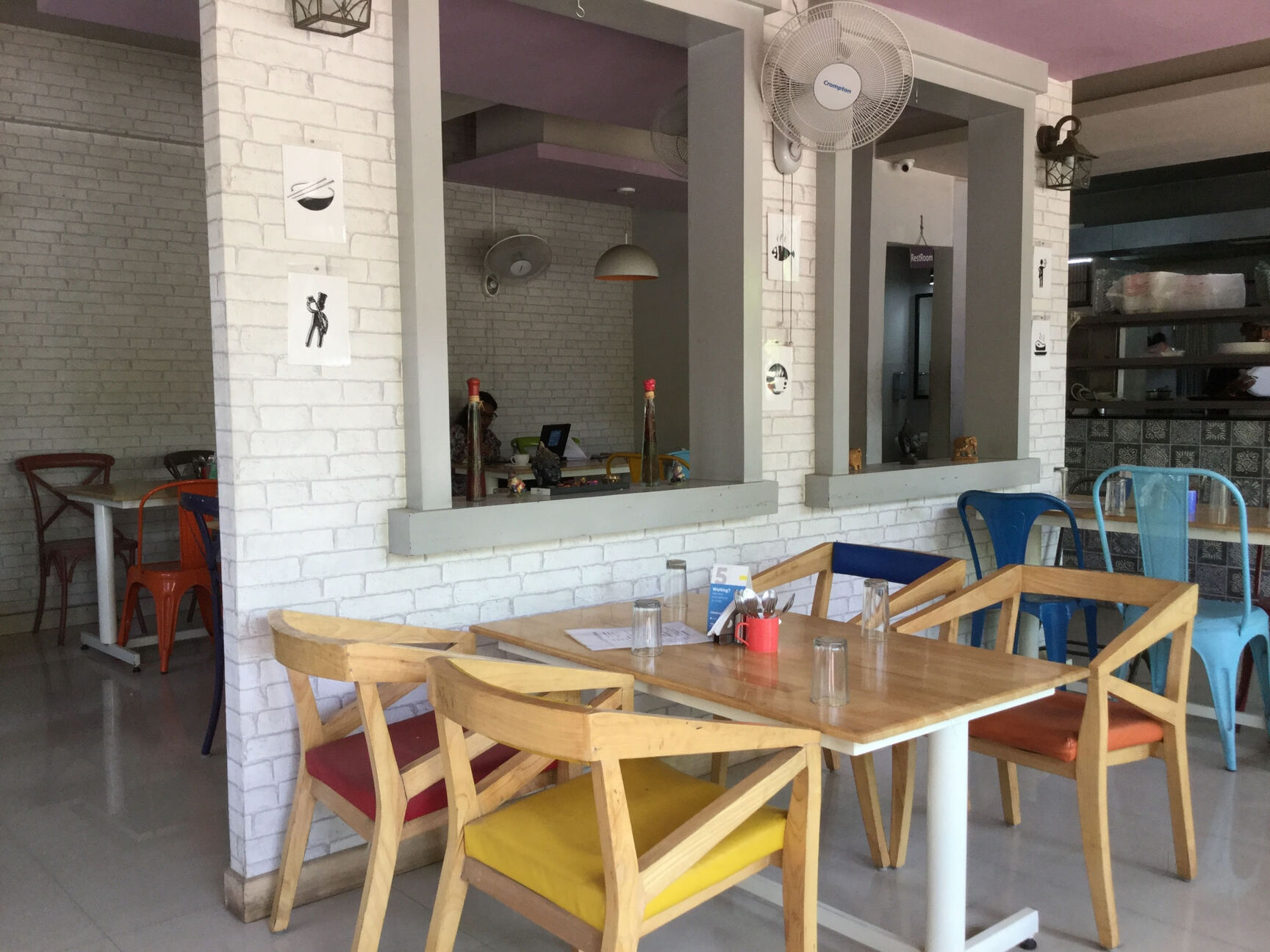 Hungree Belly in HSR Layout Sector 4,Bangalore Best Home Delivery