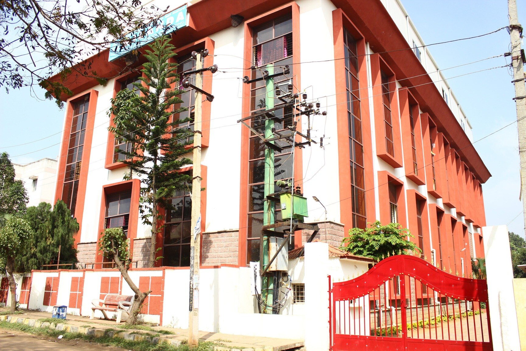 Deeksha Vedantu, Yelahanka New Town, Bangalore -  Colleges - 2