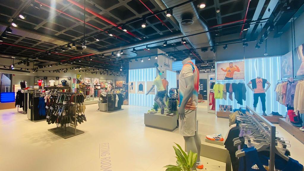 adidas showroom indiranagar