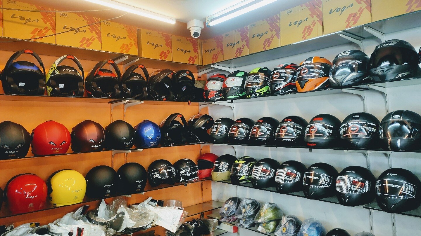 dark football visors for helmets NXTRND VZR1® Black Visor Schwinn Replacement Bike Tire, Also known as a style-group-lead Colour:Winter Lagoon