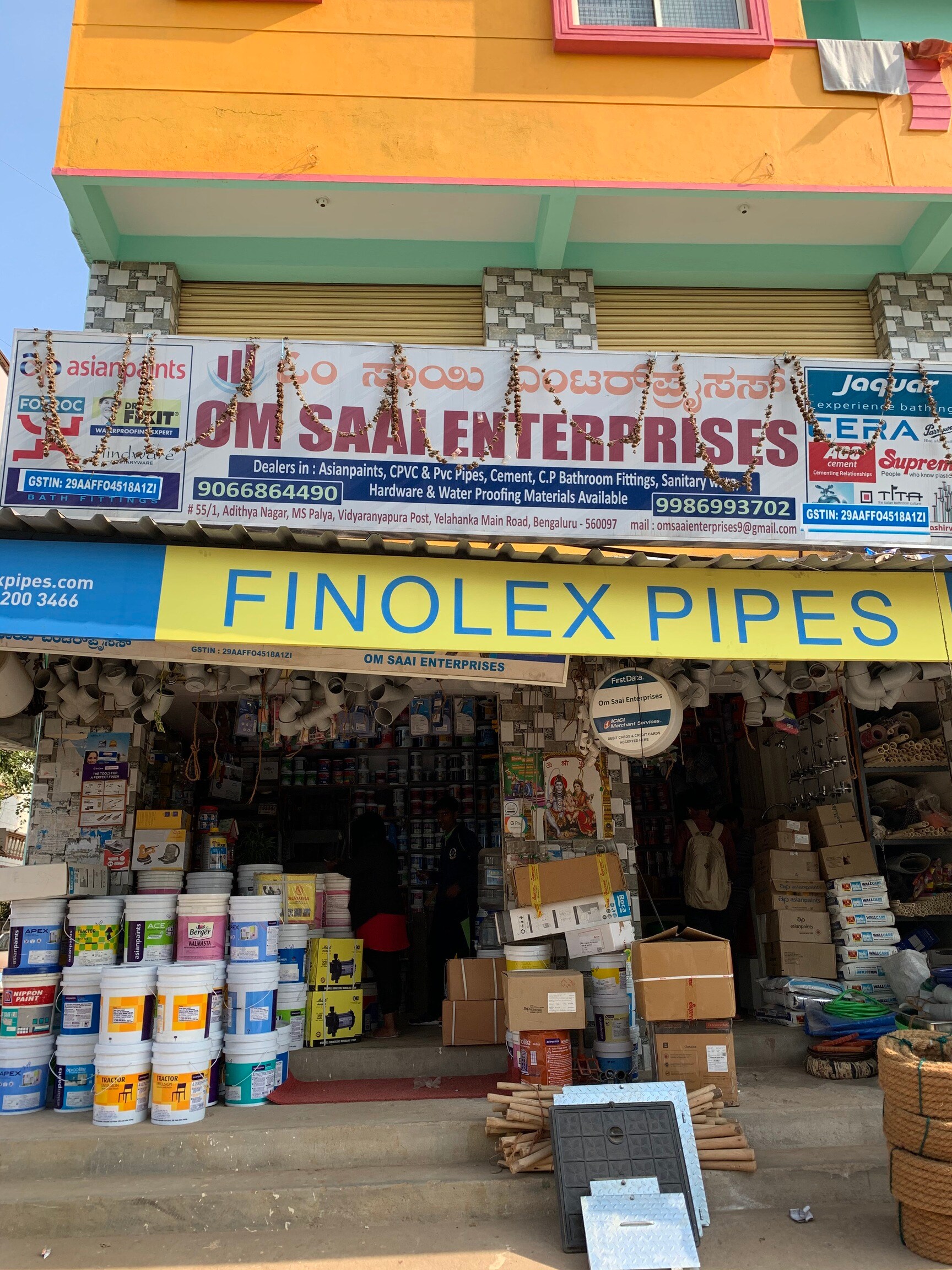 Om Saai Enterprises in Vidyaranyapura,Bangalore Best Decorative Paint