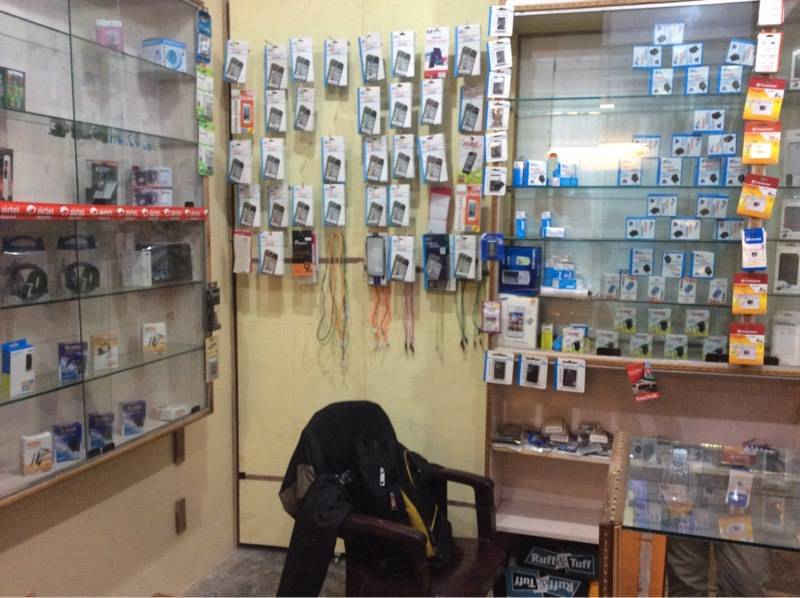 Karnataka Mobile & Footwear in Yelahanka,Bangalore Best Blackberry