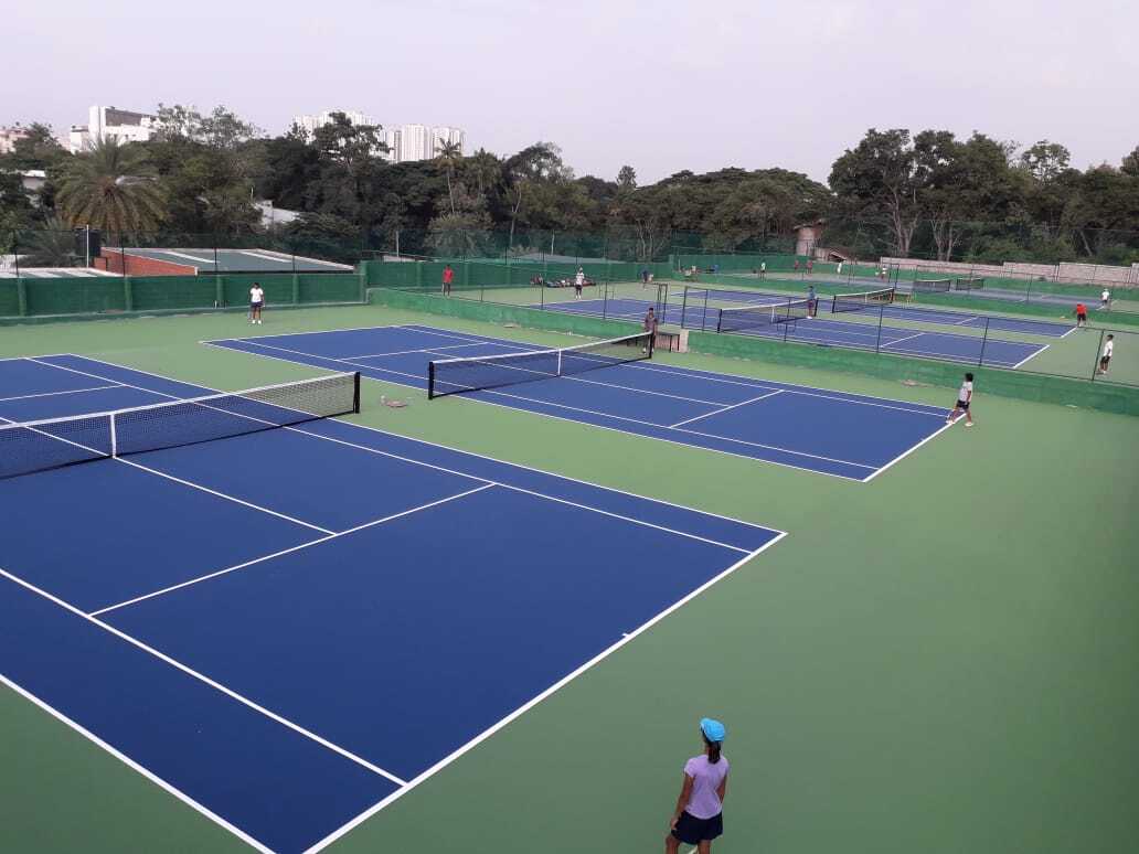 내 근처 테니스 아카데미 | 최고의 레슨
(nae geuncheo teniseu akademi | choego-ui leseun)
(tennis academy near me | best lessons)