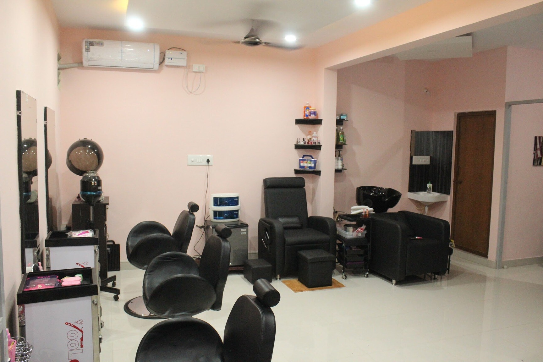Diva Salon & SpaTique in Seegehalli,Bangalore Best Beauty Salons in