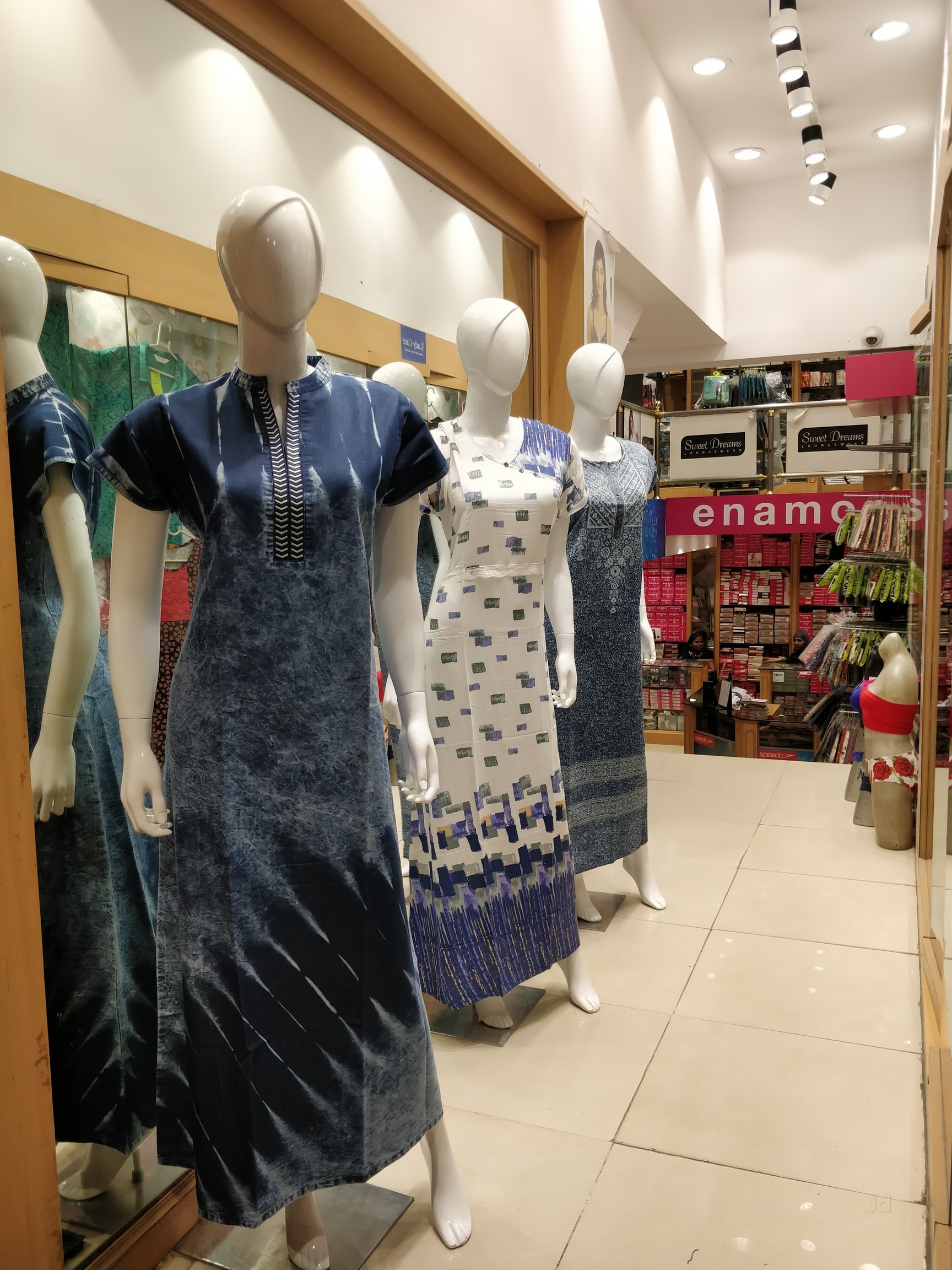Speedo orion mall discount