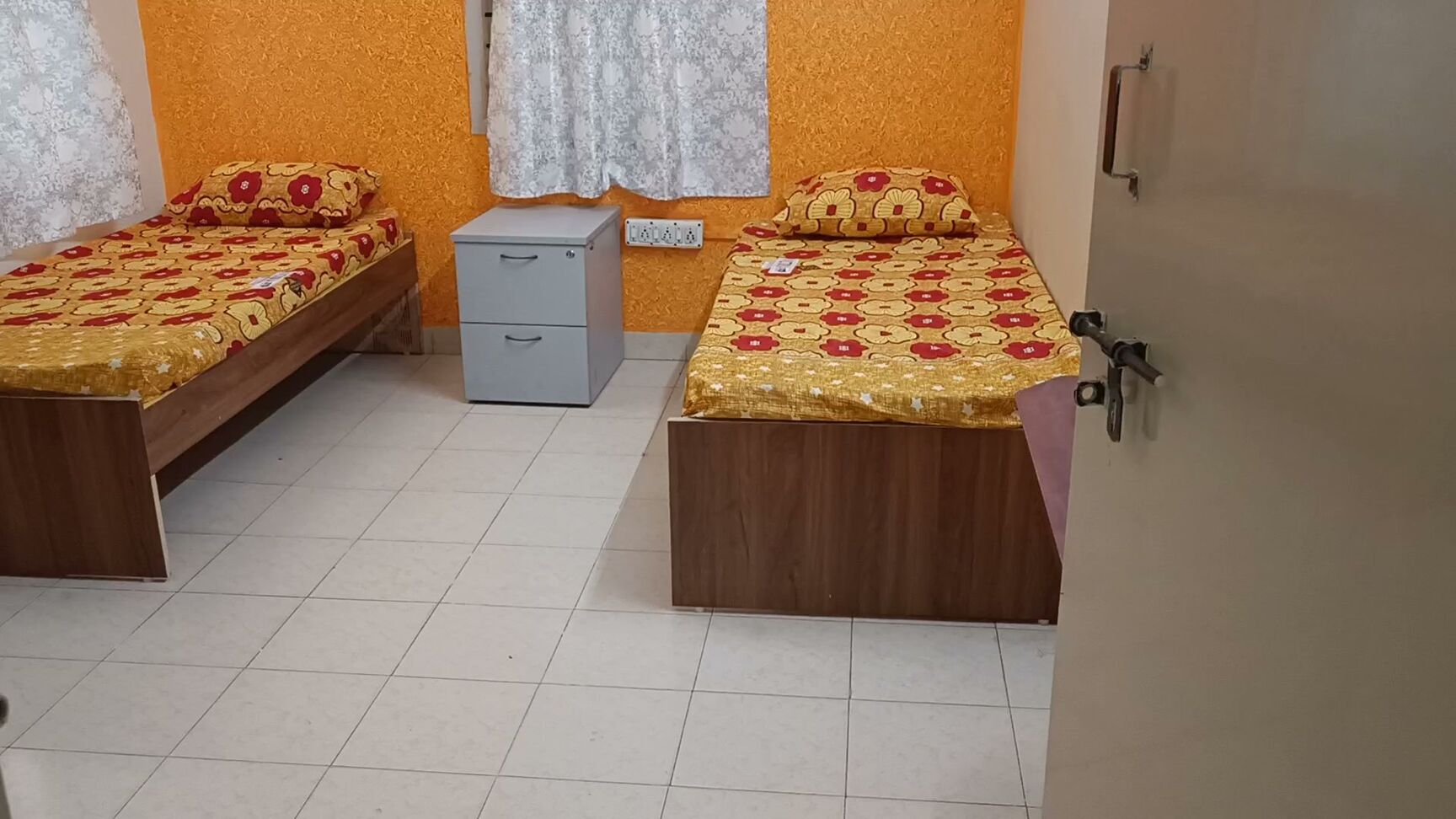 Book Airavathi Pg For Ladies in Kaveri Layout,Bangalore Best Hostels