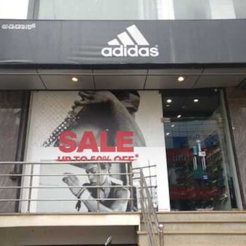 adidas showroom indiranagar