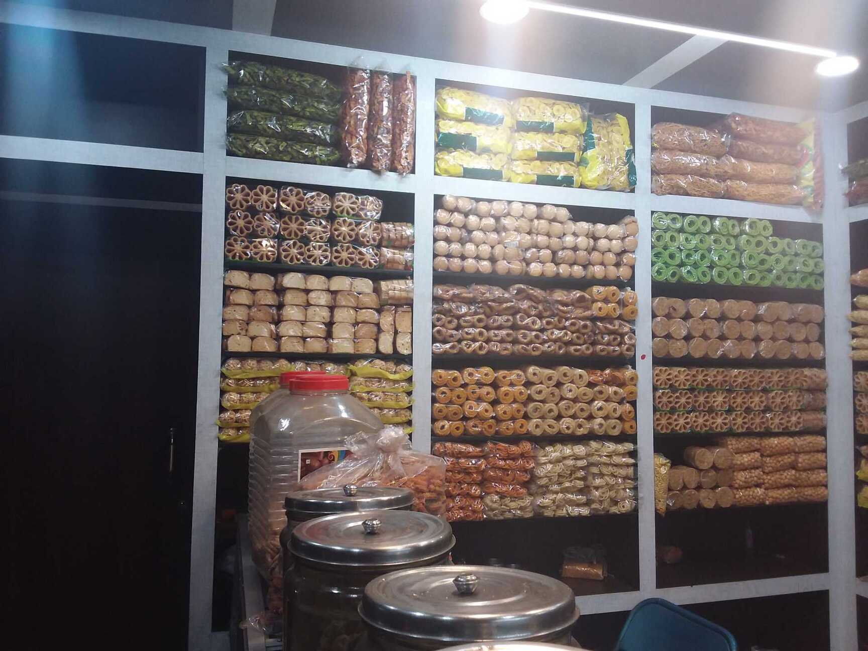 Sri Sai Ram Hotchips in Vidyaranyapura,Bangalore Best Rajam Snacks