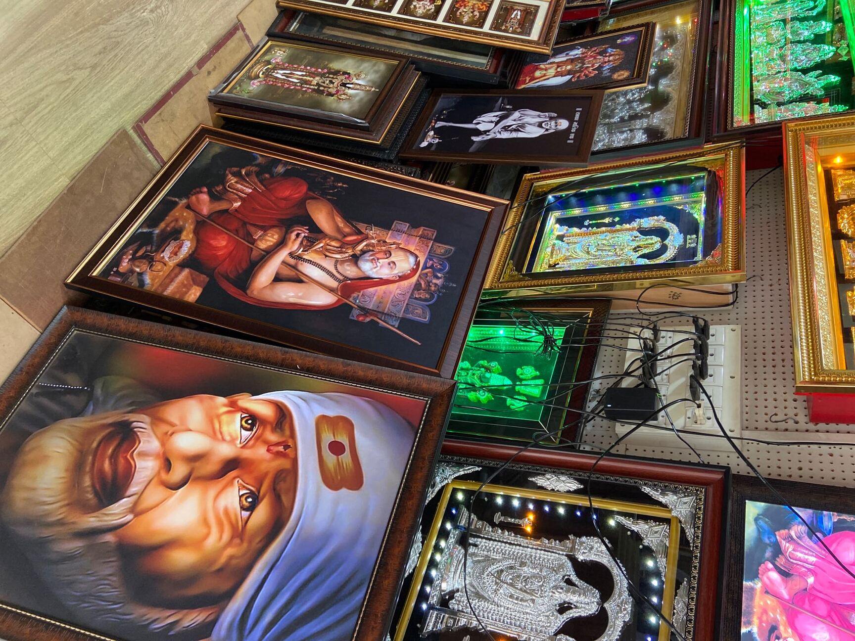 Sri Siddeshwara Frame Works in Banashankari 2nd Stage,Bangalore Best