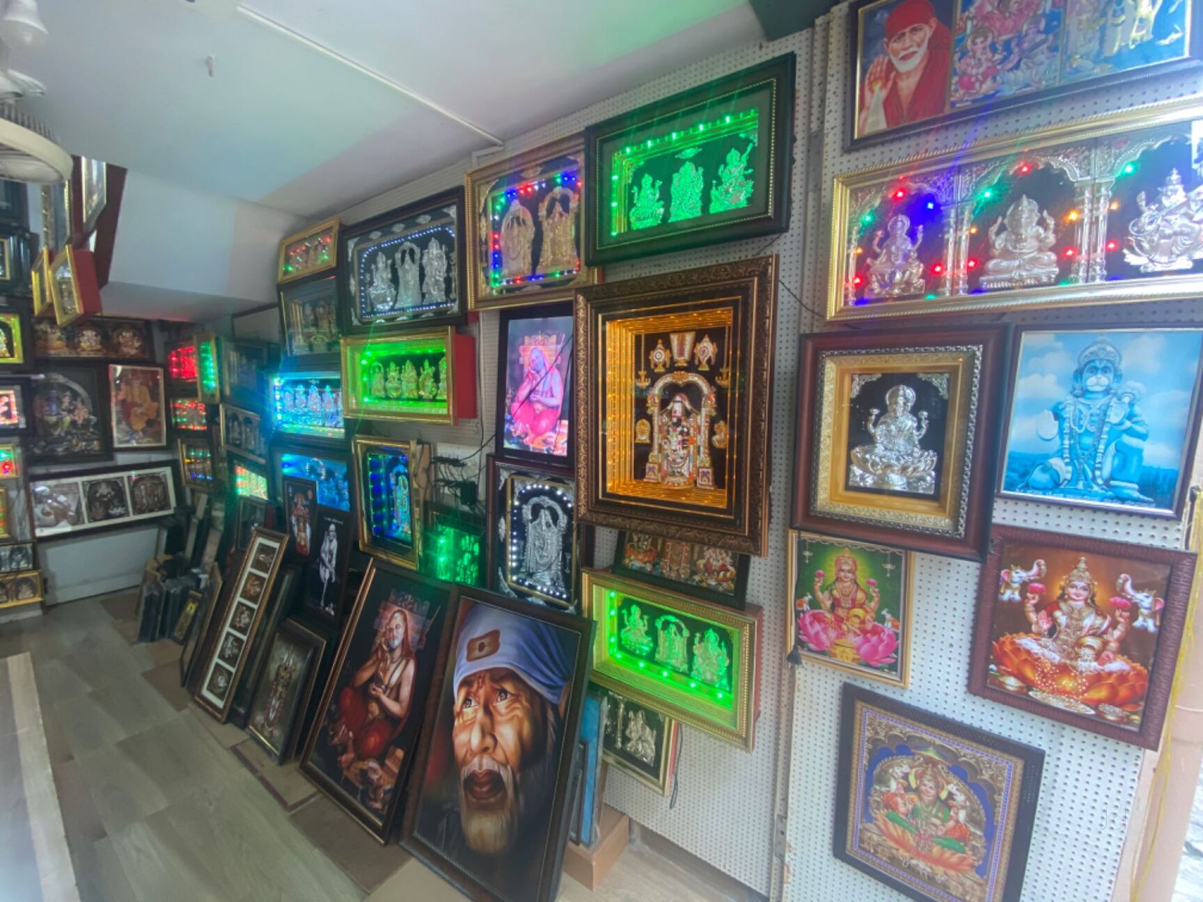 Sri Siddeshwara Frame Works in Banashankari 2nd Stage,Bangalore Best