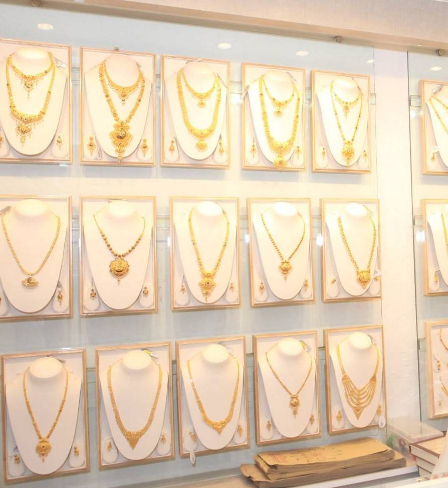 https://content.jdmagicbox.com/v2/comp/bangalore/s7/080pxx80.xx80.151208070830.x3s7/catalogue/grt-jewellers-marathahalli-bangalore-jewellery-showrooms-2ukb905.jpg