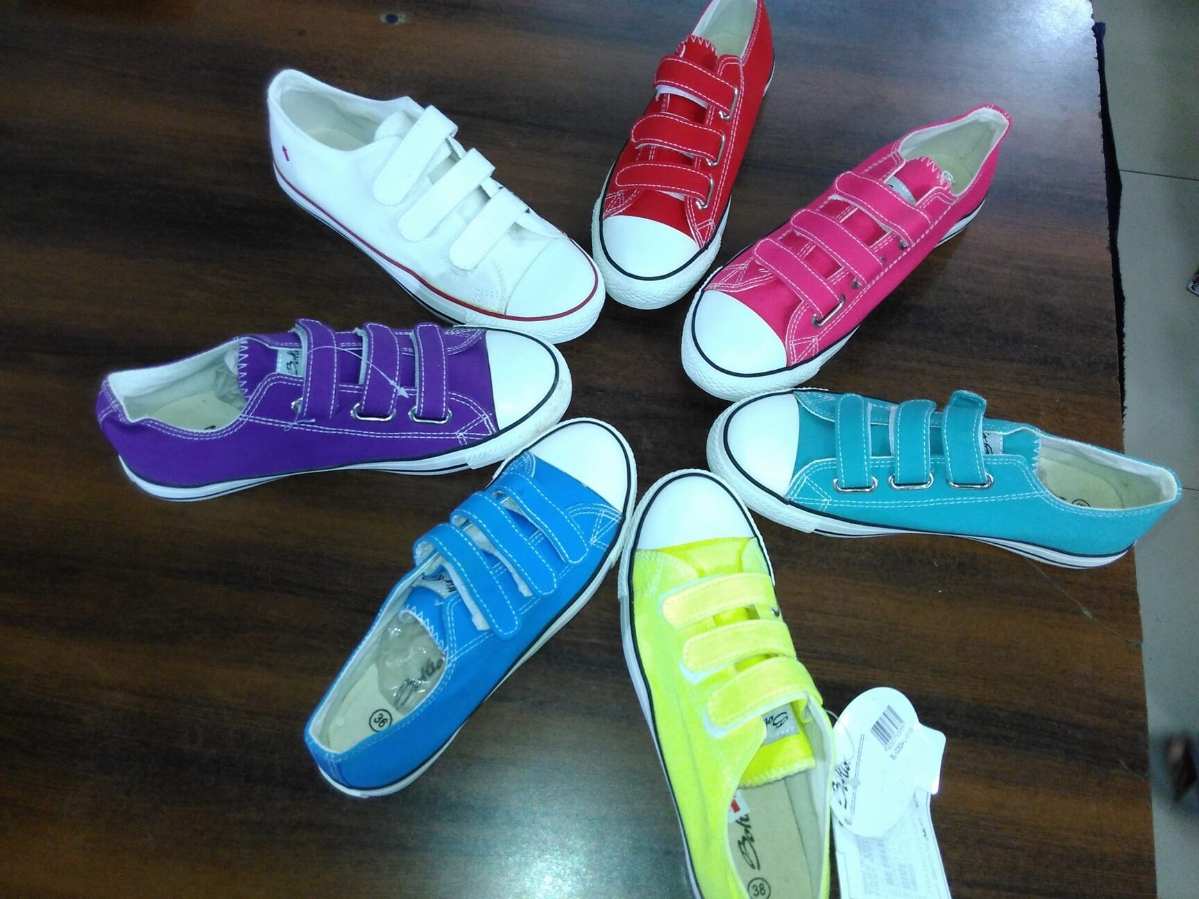 Foot Step in Rabindranath Tagore Nagar,Bangalore Best Safety Shoe