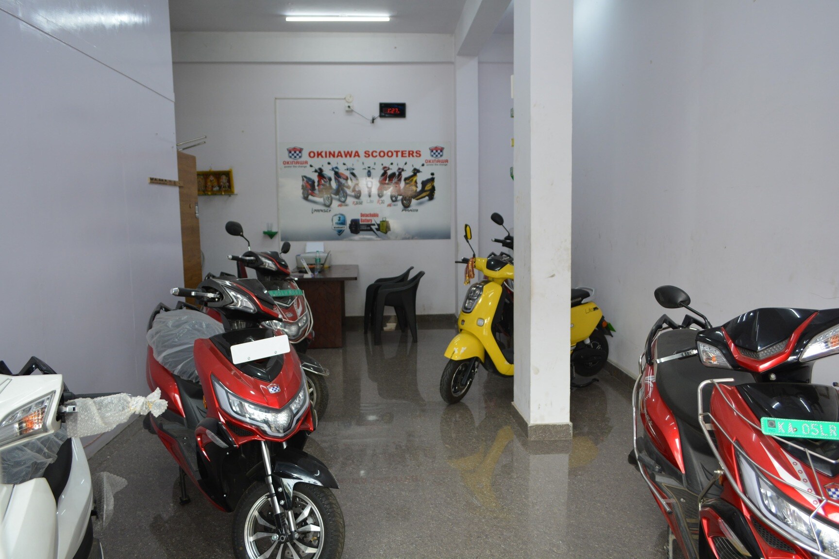 Bhavani Motors in Jp Nagar 7th Phase,Bangalore Best OkinawaBattery